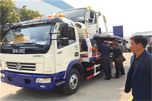 玉泉路汽车道路救援拖车价格